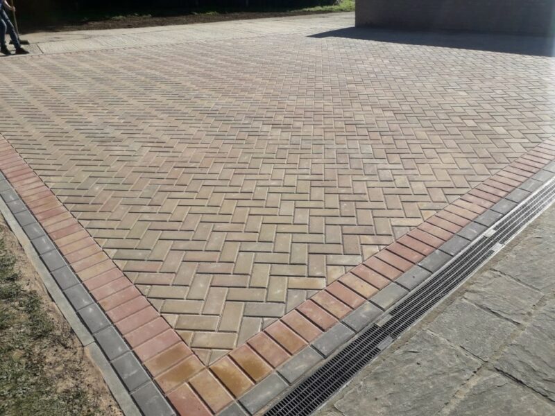 Driveway Installers (1)