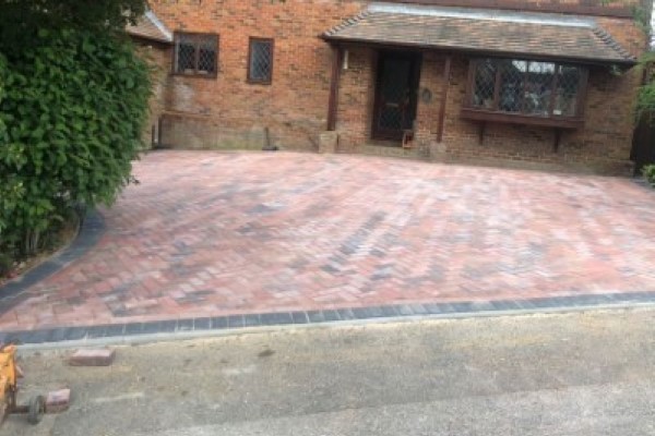 Fine and Country Paving (9)